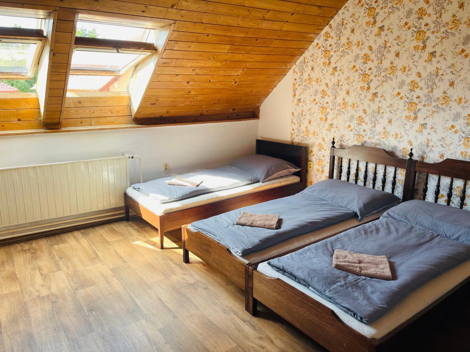 Penzion Trojna Lednice-Vhodne Na Svatby,Rodinne Akce,Teambuilding Екстер'єр фото